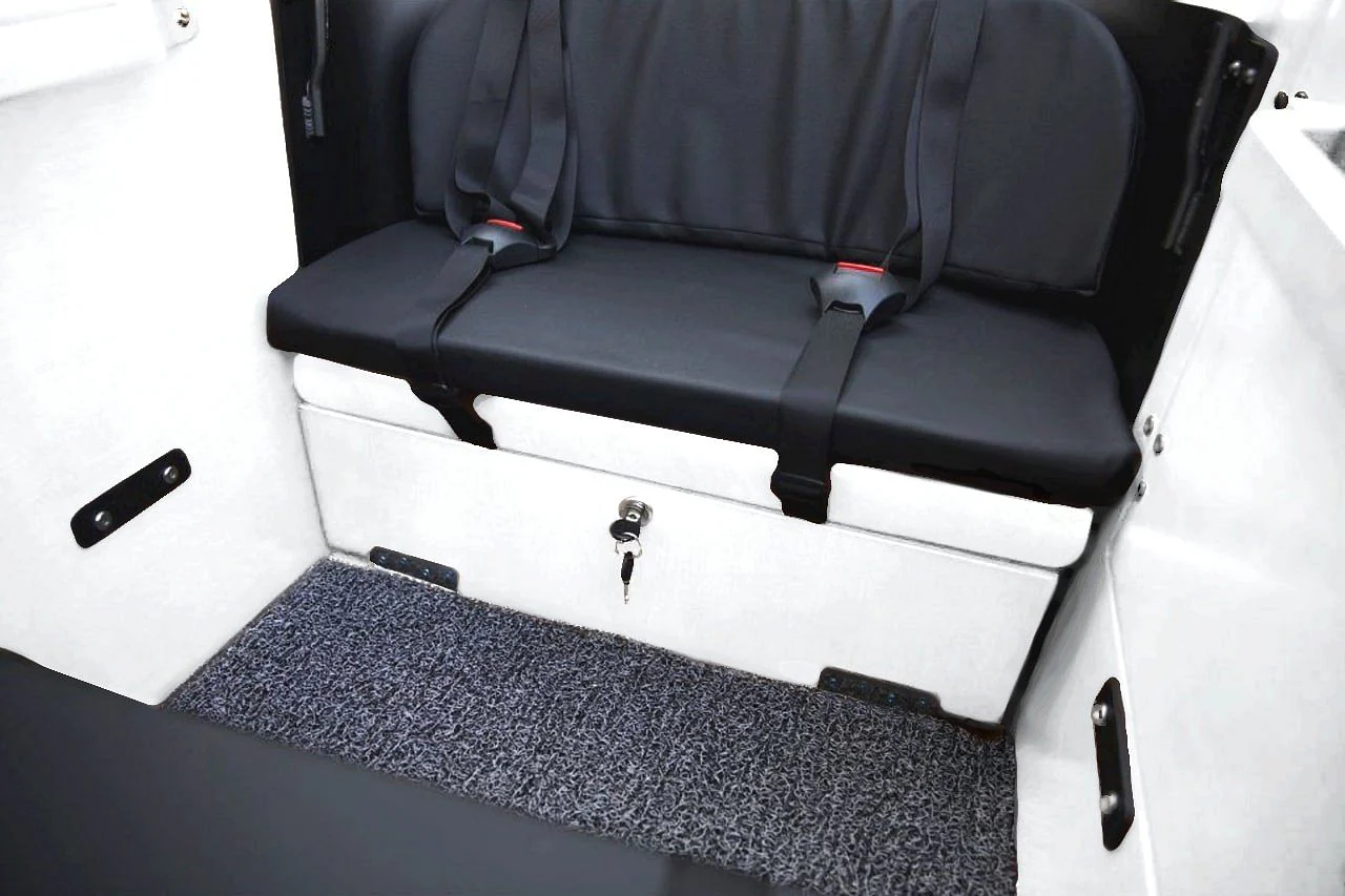 Lockable Storage Compartment - Image 5